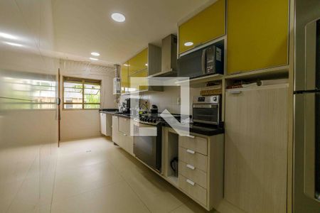 Apartamento à venda com 115m², 3 quartos e 2 vagasCozinha