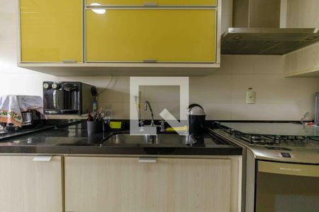 Apartamento à venda com 115m², 3 quartos e 2 vagasCozinha