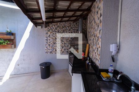 Casa à venda com 169m², 3 quartos e 3 vagas Casa à venda com 169m², 3 quartos e 3 vagasÁrea gourmet