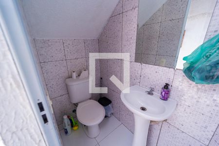 Casa à venda com 169m², 3 quartos e 3 vagas Casa à venda com 169m², 3 quartos e 3 vagasBanheiro de Serviço