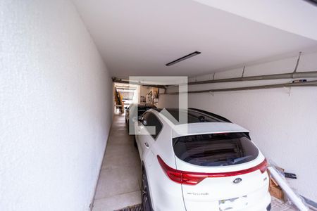Casa à venda com 169m², 3 quartos e 3 vagas Casa à venda com 169m², 3 quartos e 3 vagasGaragem