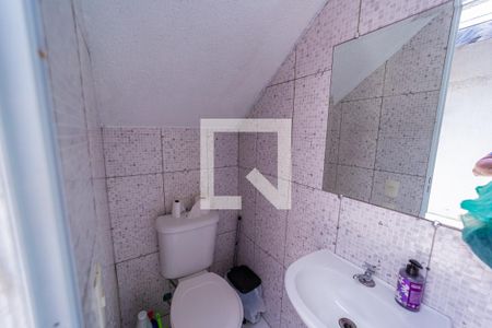 Casa à venda com 169m², 3 quartos e 3 vagas Casa à venda com 169m², 3 quartos e 3 vagasBanheiro de Serviço