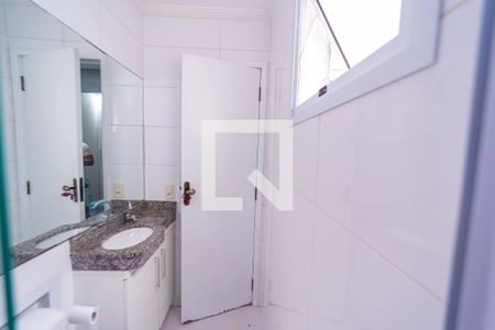 Casa à venda com 169m², 3 quartos e 3 vagas Casa à venda com 169m², 3 quartos e 3 vagasBanheiro do Quarto 1