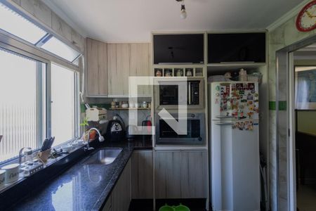 Apartamento à venda com 64m², 2 quartos e 1 vaga Apartamento à venda com 64m², 2 quartos e 1 vagaCozinha