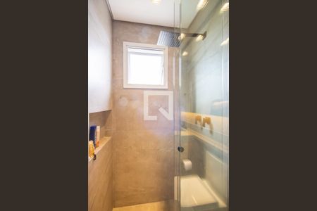 Apartamento à venda com 136m², 3 quartos e 2 vagas Apartamento à venda com 136m², 3 quartos e 2 vagasBanheiro da Suíte 2