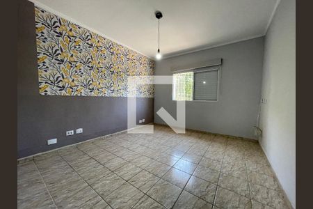 Suíte  de casa para alugar com 3 quartos, 142m² em Vila Tiradentes, São Paulo
