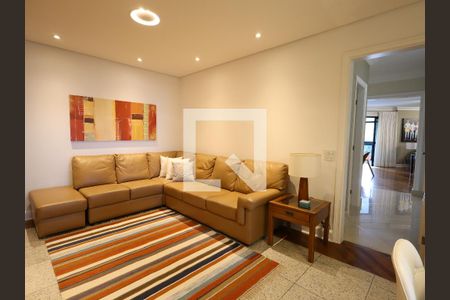 Apartamento à venda com 288m², 4 quartos e 4 vagasSala de TV
