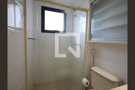 Apartamento à venda com 288m², 4 quartos e 4 vagasBanheiro da Suíte 1