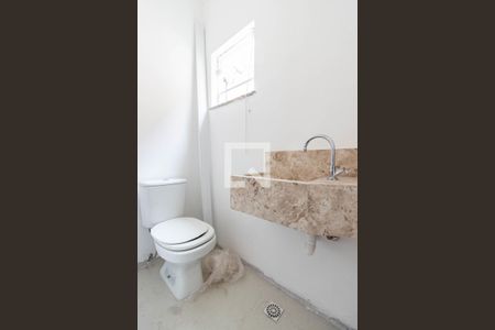 Casa à venda com 230m², 3 quartos e 6 vagas Casa à venda com 230m², 3 quartos e 6 vagasLavabo