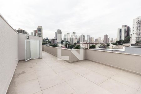 Casa à venda com 230m², 3 quartos e 6 vagas Casa à venda com 230m², 3 quartos e 6 vagasQuintal