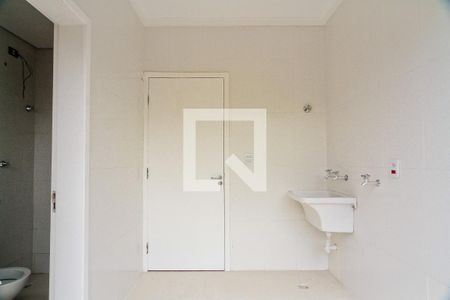 Casa à venda com 230m², 3 quartos e 6 vagasÁrea de Serviço