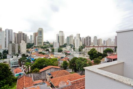 Casa à venda com 230m², 3 quartos e 6 vagasVista