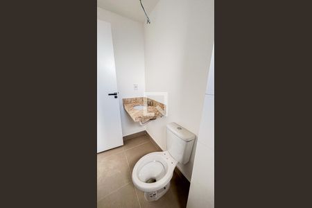 Apartamento à venda com 125m², 3 quartos e 3 vagas Apartamento à venda com 125m², 3 quartos e 3 vagasBanheiro da Suíte 2