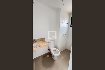 Apartamento à venda com 125m², 3 quartos e 3 vagas Apartamento à venda com 125m², 3 quartos e 3 vagasBanheiro da Suíte 2