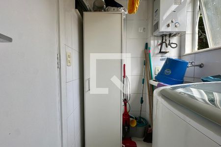 Apartamento à venda com 84m², 2 quartos e 1 vaga Apartamento à venda com 84m², 2 quartos e 1 vagaÁrea de Serviço