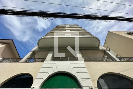 Apartamento à venda com 84m², 2 quartos e 1 vaga Apartamento à venda com 84m², 2 quartos e 1 vagaFachada