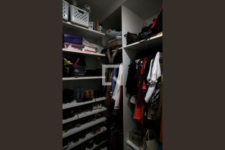 Apartamento à venda com 115m², 4 quartos e 3 vagasCloset da Suíte