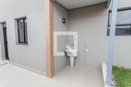 Apartamento à venda com 110m², 3 quartos e 2 vagas Apartamento à venda com 110m², 3 quartos e 2 vagasÁrea de Serviço