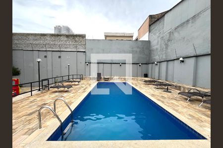 Apartamento à venda com 64m², 2 quartos e 1 vagaÁrea comum - Piscina