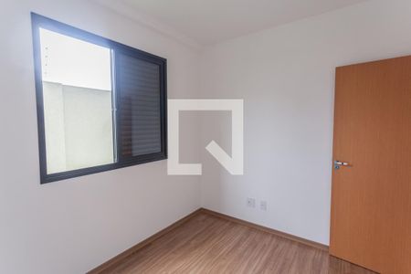 Apartamento à venda com 170m², 3 quartos e 2 vagas Apartamento à venda com 170m², 3 quartos e 2 vagasQuarto 3