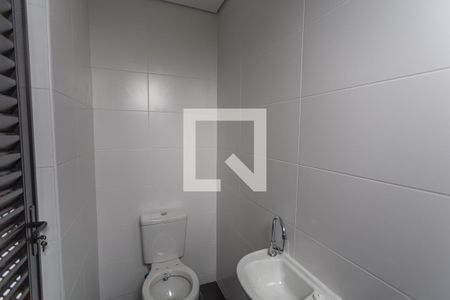 Apartamento à venda com 170m², 3 quartos e 2 vagas Apartamento à venda com 170m², 3 quartos e 2 vagasBanheiro de Serviço