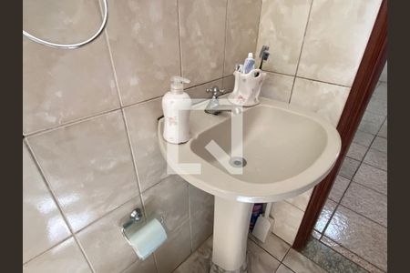 Casa à venda com 144m², 2 quartos e 1 vaga Casa à venda com 144m², 2 quartos e 1 vagaBanheiro da Suíte