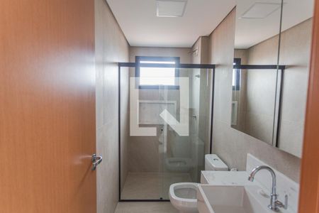 Apartamento à venda com 70m², 3 quartos e 2 vagas Apartamento à venda com 70m², 3 quartos e 2 vagasBanheiro Social