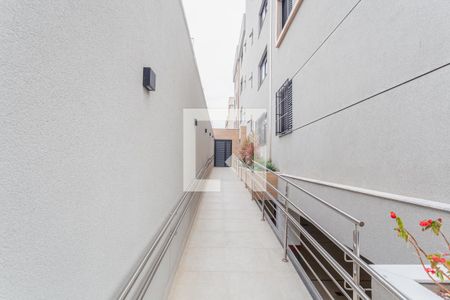 Apartamento à venda com 70m², 3 quartos e 2 vagas Apartamento à venda com 70m², 3 quartos e 2 vagasHall de Entrada