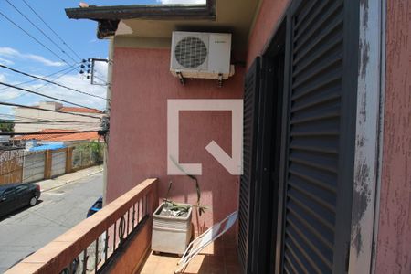 Casa à venda com 299m², 3 quartos e 3 vagasQuarto 2 - Varanda