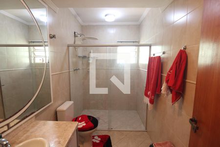 Casa à venda com 299m², 3 quartos e 3 vagasBanheiro 2