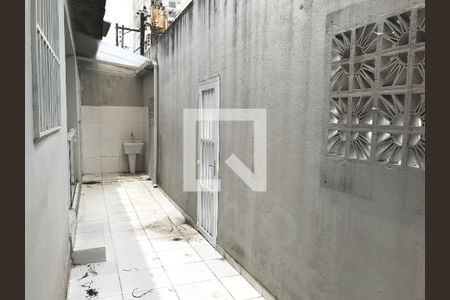 Casa para alugar com 72m², 1 quarto e sem vagaQuintal