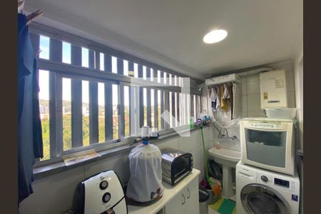 Apartamento à venda com 76m², 2 quartos e 1 vaga