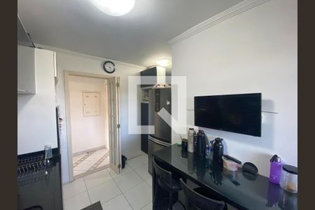 Apartamento à venda com 76m², 2 quartos e 1 vaga