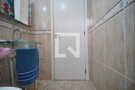 Apartamento à venda com 93m², 2 quartos e sem vaga Apartamento à venda com 93m², 2 quartos e sem vagaBanheiro