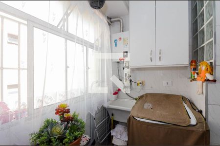 Apartamento à venda com 76m², 3 quartos e 1 vagaÁrea de Serviço