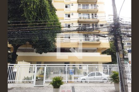 Apartamento à venda com 78m², 2 quartos e 1 vaga Apartamento à venda com 78m², 2 quartos e 1 vagaFachada