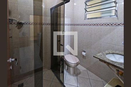 Casa à venda com 150m², 3 quartos e 2 vagas Casa à venda com 150m², 3 quartos e 2 vagasBanheiro