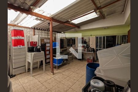 Casa à venda com 150m², 3 quartos e 2 vagas Casa à venda com 150m², 3 quartos e 2 vagasÁrea comum