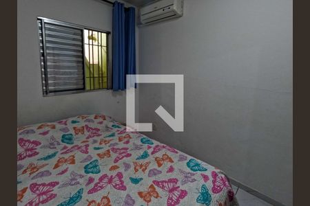Casa à venda com 150m², 3 quartos e 2 vagas Casa à venda com 150m², 3 quartos e 2 vagasQuarto 3