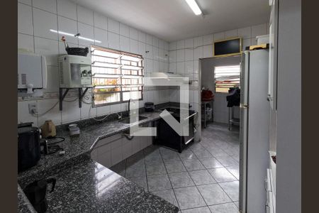 Casa à venda com 150m², 3 quartos e 2 vagas Casa à venda com 150m², 3 quartos e 2 vagasÁrea comum