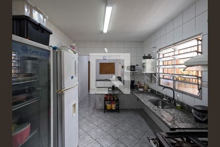 Casa à venda com 150m², 3 quartos e 2 vagas Casa à venda com 150m², 3 quartos e 2 vagasÁrea comum