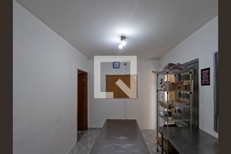 Casa à venda com 150m², 3 quartos e 2 vagas Casa à venda com 150m², 3 quartos e 2 vagasÁrea comum