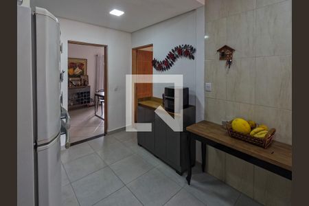 Casa à venda com 150m², 3 quartos e 2 vagas Casa à venda com 150m², 3 quartos e 2 vagasCozinha
