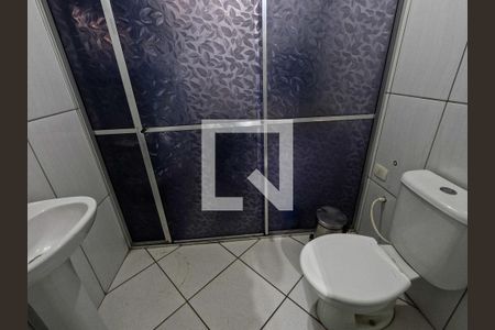 Casa à venda com 150m², 3 quartos e 2 vagas Casa à venda com 150m², 3 quartos e 2 vagasBanheiro