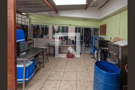 Casa à venda com 150m², 3 quartos e 2 vagas Casa à venda com 150m², 3 quartos e 2 vagasÁrea comum