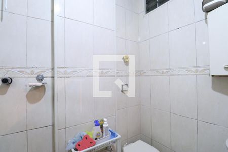Apartamento à venda com 187m², 3 quartos e sem vagaBanheiro da Suíte
