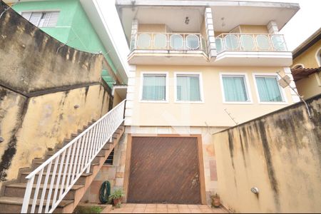 Casa à venda com 303m², 3 quartos e 4 vagasGaragem aberta