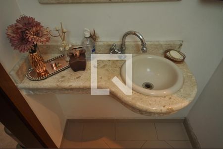 Casa à venda com 303m², 3 quartos e 4 vagasLavabo