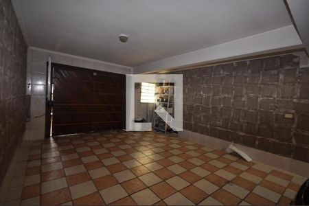 Casa à venda com 303m², 3 quartos e 4 vagasGaragem coberta