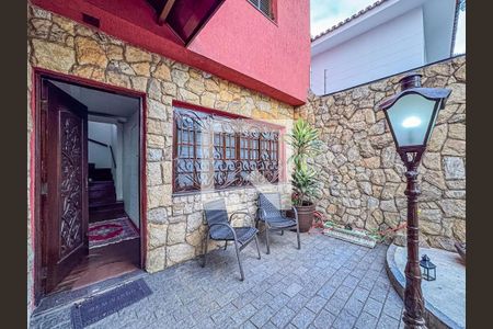 Casa à venda com 274m², 4 quartos e 4 vagas